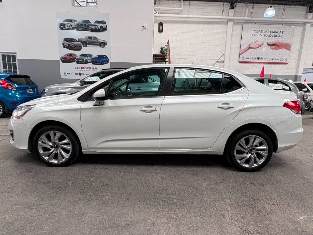 Citroën C4 Lounge Tendance 2.0 — foto 5